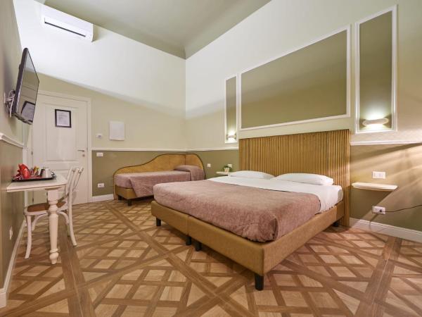 B&B Le Stanze del Duomo : photo 9 de la chambre chambre triple supérieure