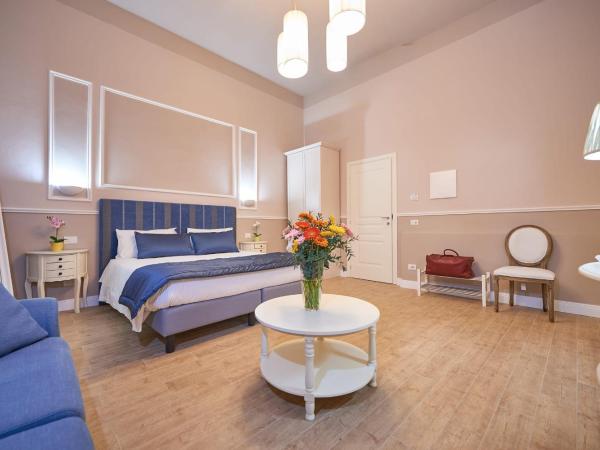 B&B Le Stanze del Duomo : photo 6 de la chambre chambre familiale (2 adultes et 2 enfants)