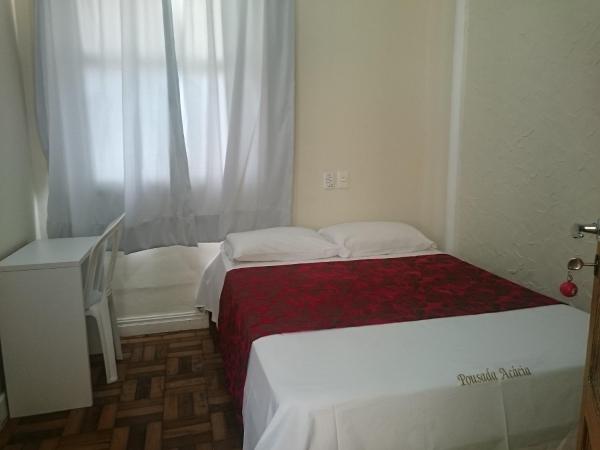 Pousada Acácia da Barra : photo 6 de la chambre chambre double standard avec ventilateur