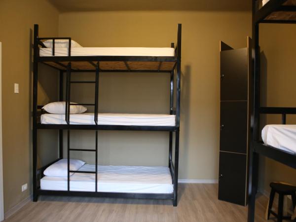 Social Hostel Café e Bar : photo 2 de la chambre lit dans dortoir mixte de 6 lits