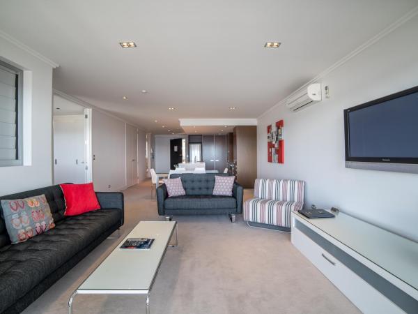 Sacred Waters Taupo : photo 9 de la chambre appartement 2 chambres avec vue sur le lac