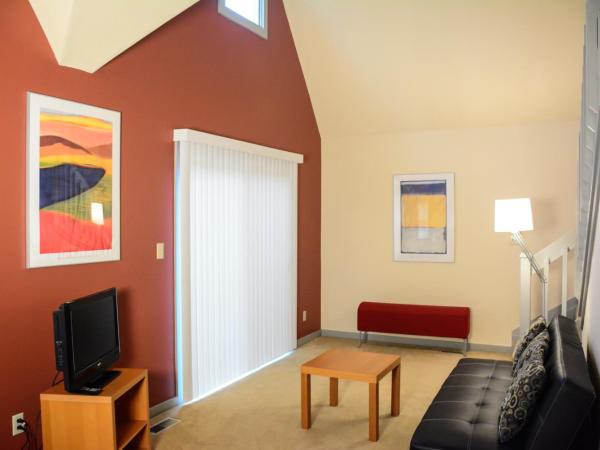 Stone Soup Inn : photo 1 de la chambre carriage house suite