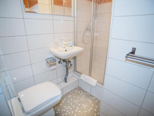 City Guesthouse Pension Berlin : photo 9 de la chambre chambre double