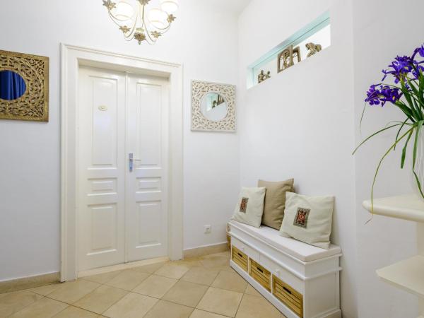 Guest House Flores : photo 8 de la chambre chambre double