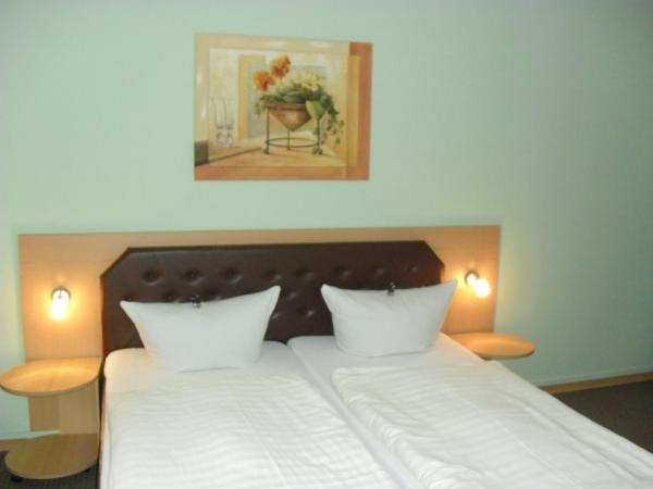 Pension Dresdener Panorama : photo 9 de la chambre chambre double