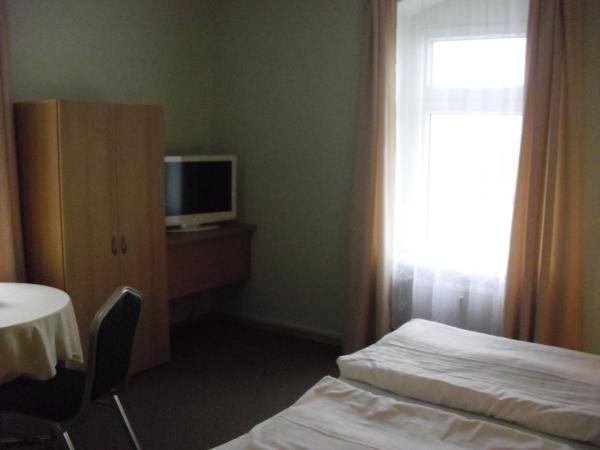 Pension Dresdener Panorama : photo 10 de la chambre chambre double