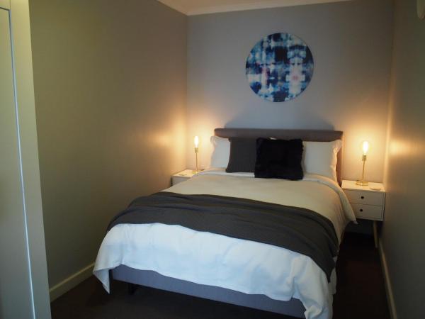 City Quarters on Brewer : photo 1 de la chambre chambre double standard avec salle de bains commune