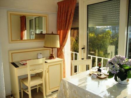 Haus Mooren, Hotel Garni : photo 4 de la chambre chambre double avec jardin d'hiver