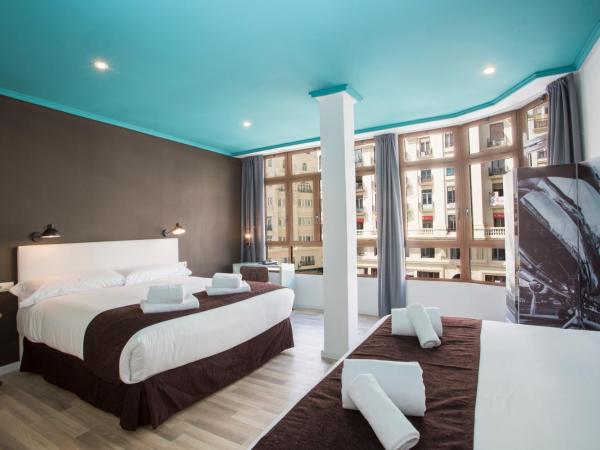 Casual Vintage Valencia : photo 4 de la chambre chambre quadruple