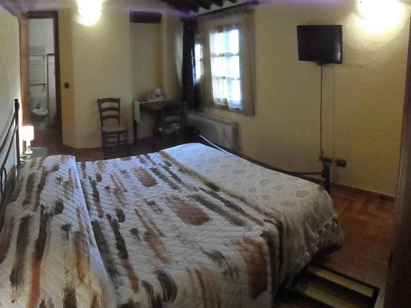 Il Pozzo Di Sant'Andrea : photo 5 de la chambre chambre double avec salle de bains privative