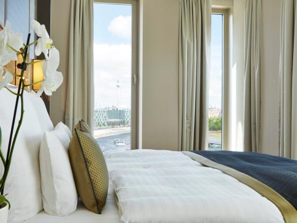 Steigenberger Hotel Am Kanzleramt : photo 3 de la chambre suite junior