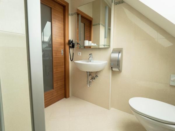 Hotel Flair : photo 6 de la chambre chambre double standard