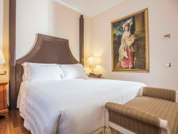 Golden Tower Hotel & Spa : photo 4 de la chambre chambre double ou lits jumeaux classique