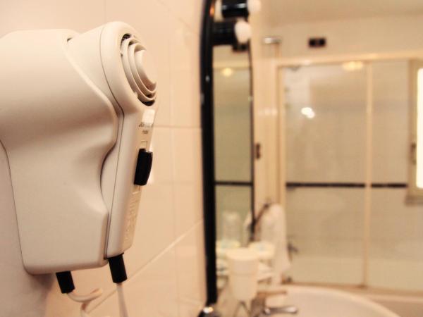 Hotel Luna Rossa : photo 6 de la chambre chambre double ou lits jumeaux