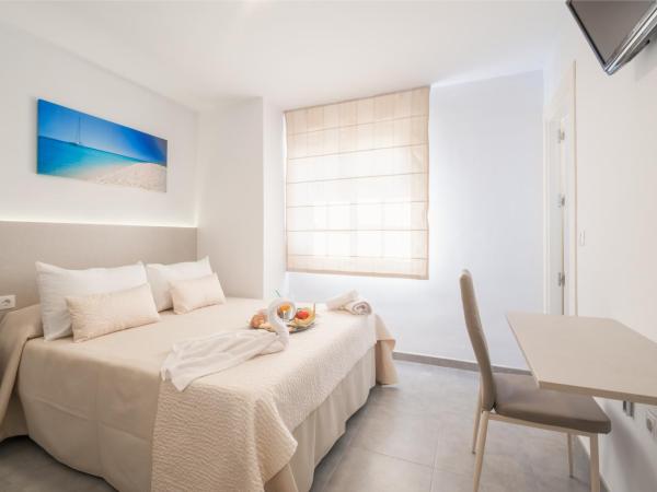 Hostal Romerito : photo 1 de la chambre petite chambre double