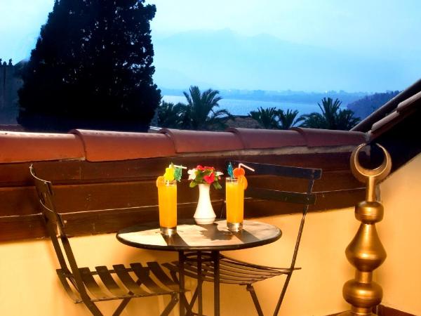 Alp Pasa Hotel - Special Class : photo 2 de la chambre chambre premier - vue sur mer