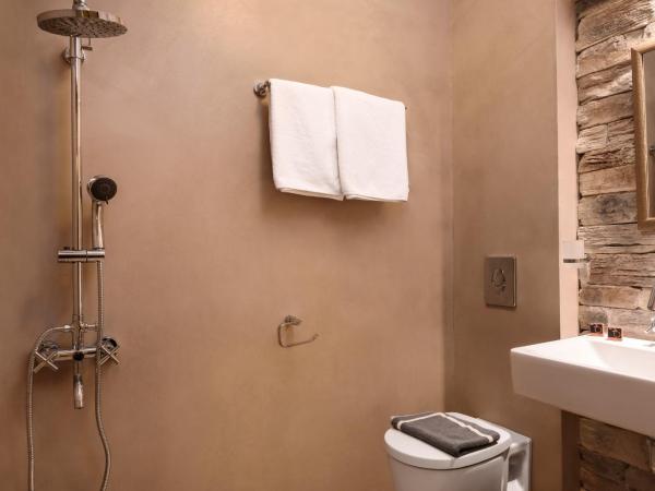 Morfeas Hotel : photo 4 de la chambre petite chambre lits jumeaux