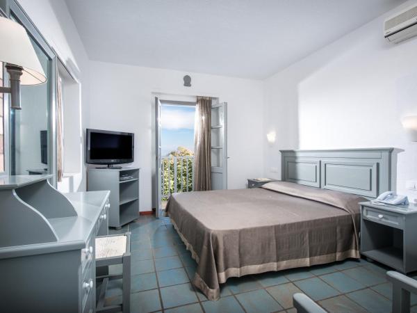 Silva Beach Hotel : photo 4 de la chambre chambre familiale - annexe