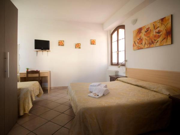 Soggiorno La Primula : photo 1 de la chambre chambre triple