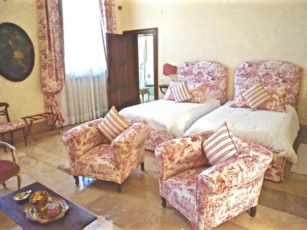 Palazzo Mantua Benavides Suites & Apartments : photo 1 de la chambre chambre deluxe double ou lits jumeaux