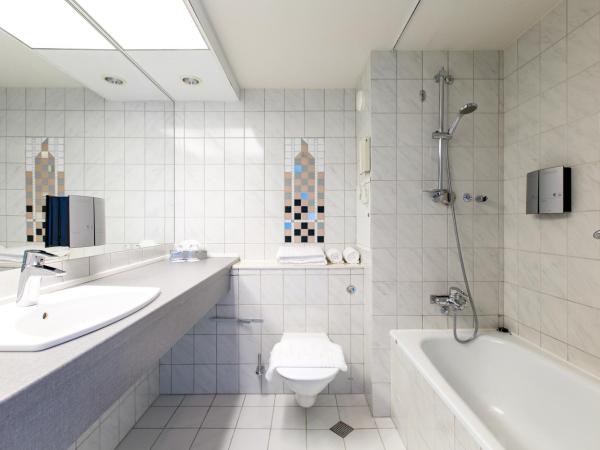 Best Western Plus Hotel Plaza : photo 7 de la chambre suite lit king-size