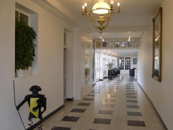 Hôtel du Sablar : photo 3 de la chambre chambre lits jumeaux avec douche 