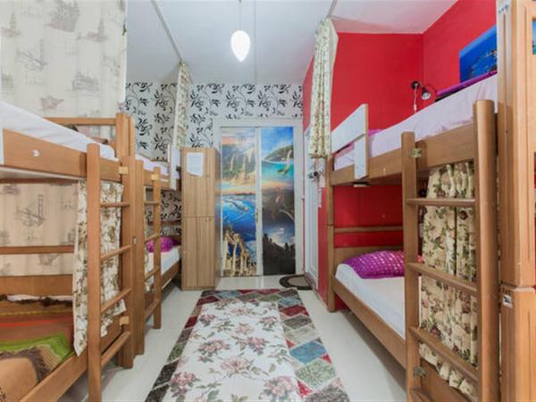 Taksim Hostel Green House Istanbul : photo 5 de la chambre lit dans dortoir pour femmes de 6 lits
