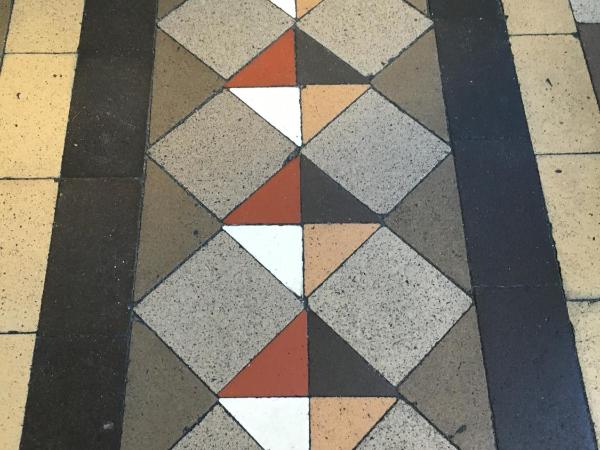 Hostal Eixample : photo 5 de la chambre chambre double ou lits jumeaux avec balcon et salle de bains privative