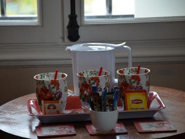 Manoir Du Parc (Adults only) : photo 5 de la chambre chambre double deluxe - vue sur château - manoir