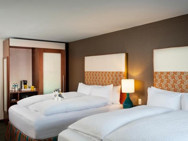 Staypineapple, University Inn, University District Seattle : photo 2 de la chambre chambre traditionnelle avec 2 lits queen-size