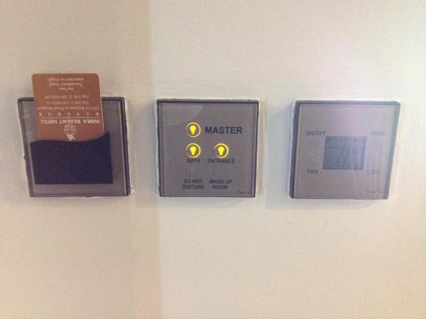 Indra Regent Hotel : photo 6 de la chambre studio