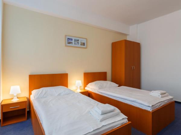 Hotel Veronika : photo 1 de la chambre chambre quadruple