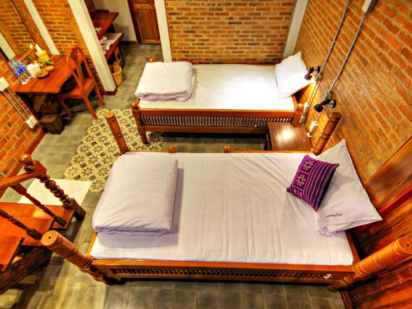 Saeng Panya Home SHA Plus : photo 8 de la chambre chambre quadruple supérieure 