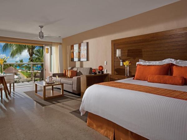 Secrets Aura Cozumel - Adults Only : photo 5 de la chambre suite junior lit king-size privilège club - vue sur océan