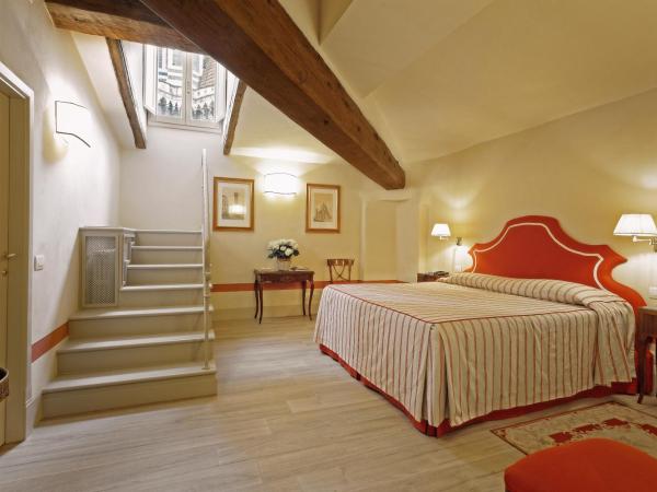 Palazzo Niccolini al Duomo Residenza D'Epoca : photo 9 de la chambre chambre deluxe double ou lits jumeaux