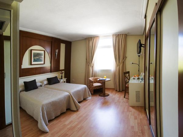 Hotel Pasarela : photo 4 de la chambre chambre triple