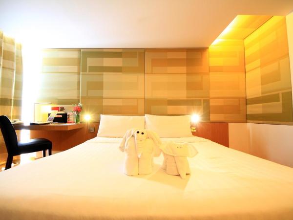 Le Fenix Sukhumvit 11 Bangkok : photo 4 de la chambre chambre double ou lits jumeaux supérieure