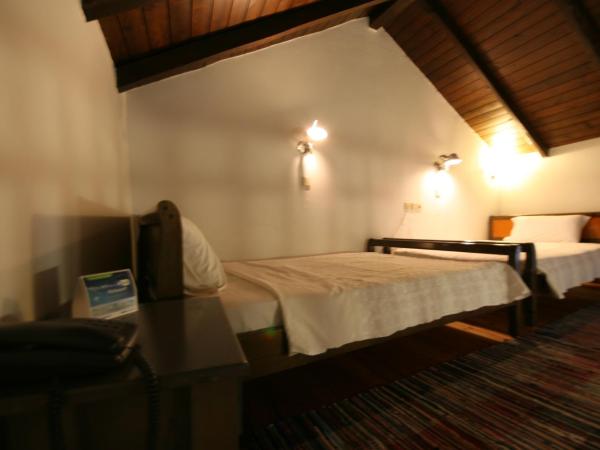 Nostos Hotel : photo 5 de la chambre chambre quadruple