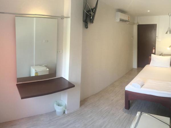 Chaba Chalet Hotel : photo 4 de la chambre chambre simple avec douche 