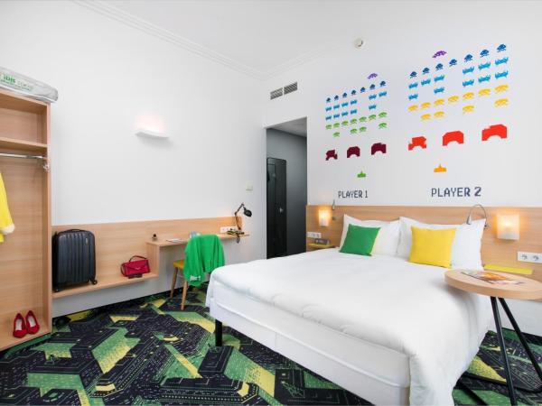 Ibis Styles Budapest Center : photo 10 de la chambre chambre double design