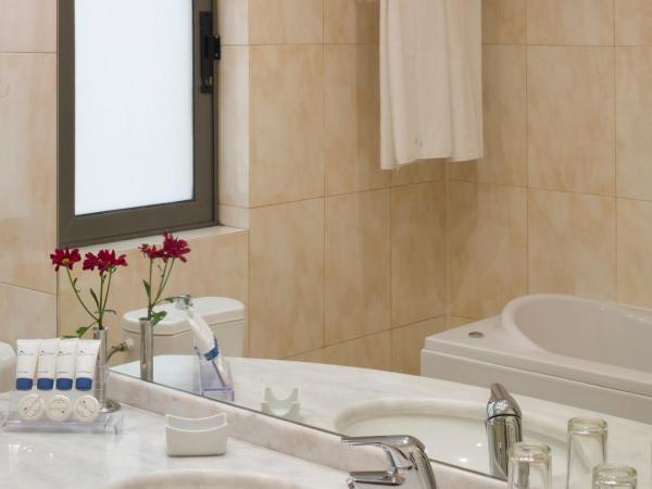 Blue Sea Hotel Alimos : photo 1 de la chambre chambre double exécutive