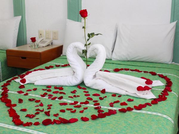 Hotel Careyes Puerto Escondido : photo 7 de la chambre chambre quadruple