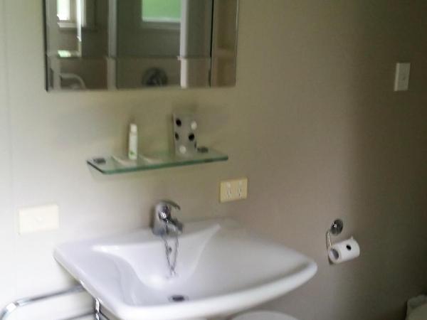 The Lake Motel : photo 8 de la chambre chambre triple supérieure