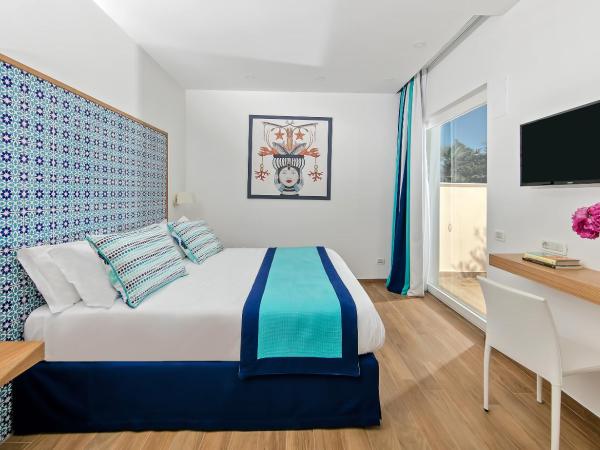 Hotel Miramare : photo 3 de la chambre chambre double ou lits jumeaux deluxe - vue sur mer