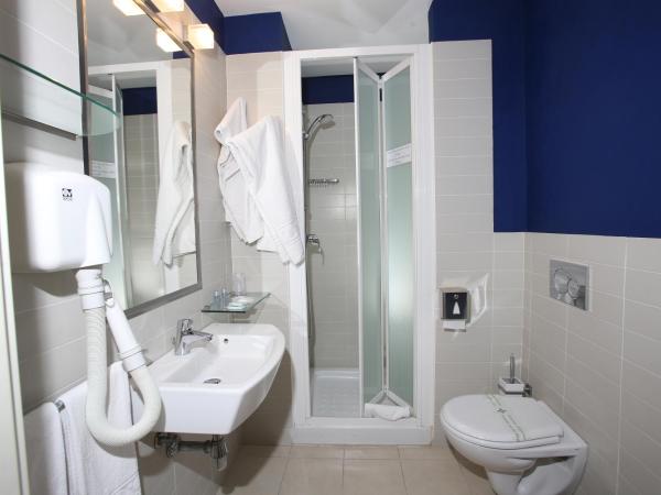 Rigel Hotel : photo 4 de la chambre chambre lits jumeaux