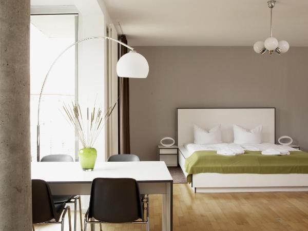 Karlito Apartmenthaus : photo 5 de la chambre appartement familial avec balcon