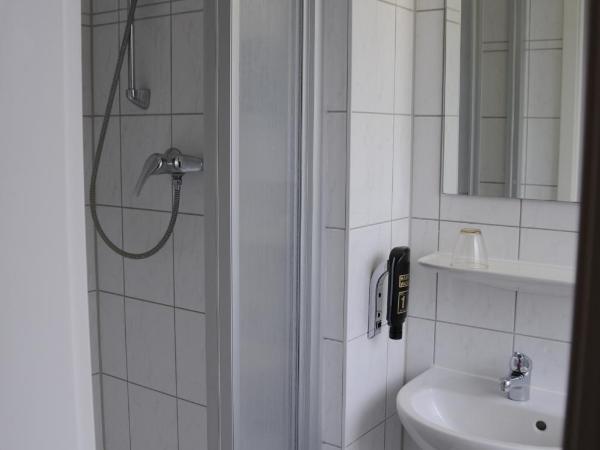 Potsdamer Inn : photo 2 de la chambre chambre double