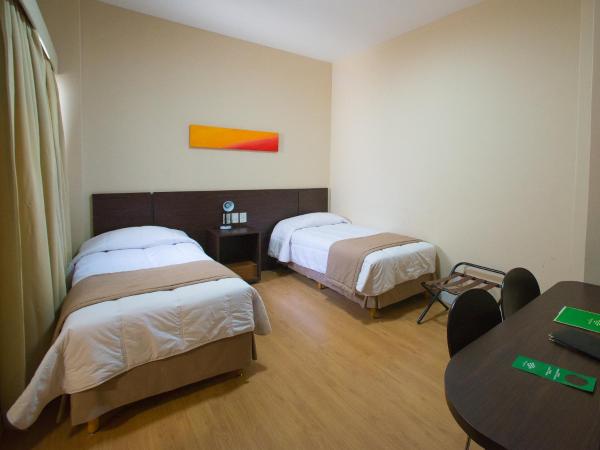 Entremares Hotel : photo 4 de la chambre chambre quadruple standard