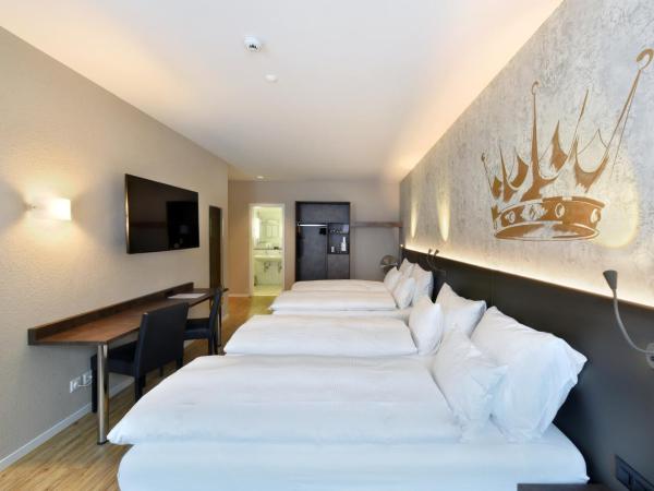 Altstadt Hotel Krone Luzern : photo 3 de la chambre chambre quadruple