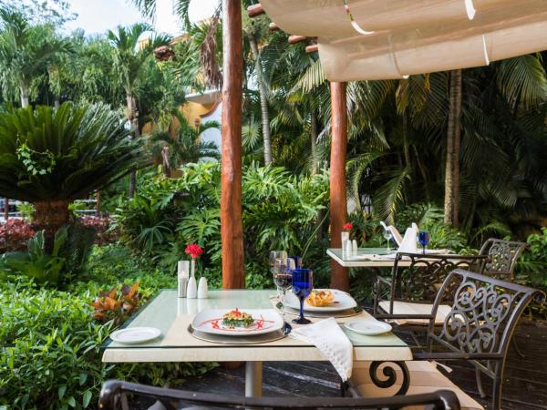 Occidental Cozumel - All Inclusive : photo 4 de la chambre hébergement de luxe - niveau royal